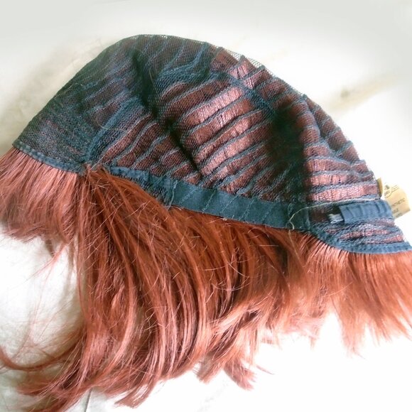 Red Hair Wig, Classic Bob for 50s Looks and 60s 70s 80s etc Styles - Picture 7 of 15